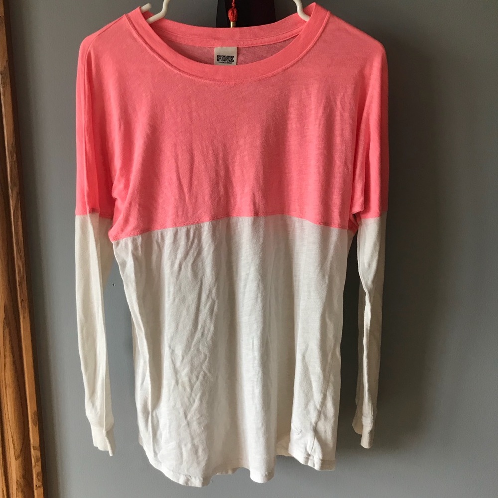 Victoria’s Secret PINK Lounge top